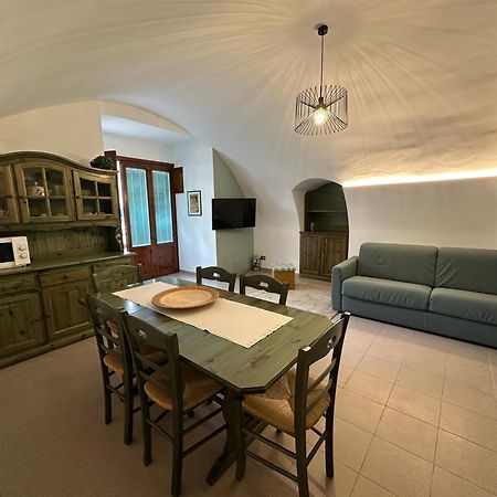 קיארמונטה גולפי Historic B&B Apartments Home מראה חיצוני תמונה