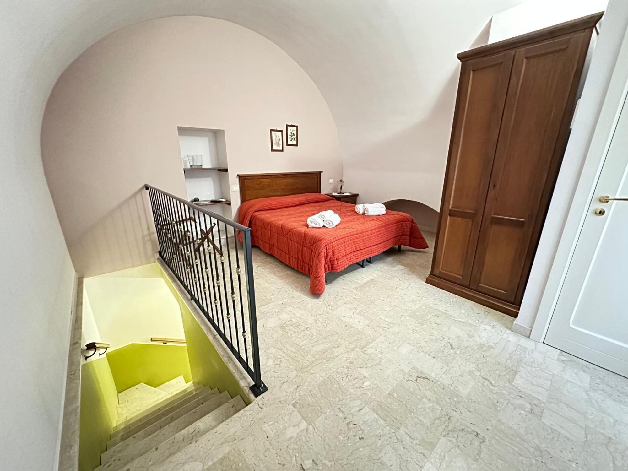 קיארמונטה גולפי Historic B&B Apartments Home מראה חיצוני תמונה