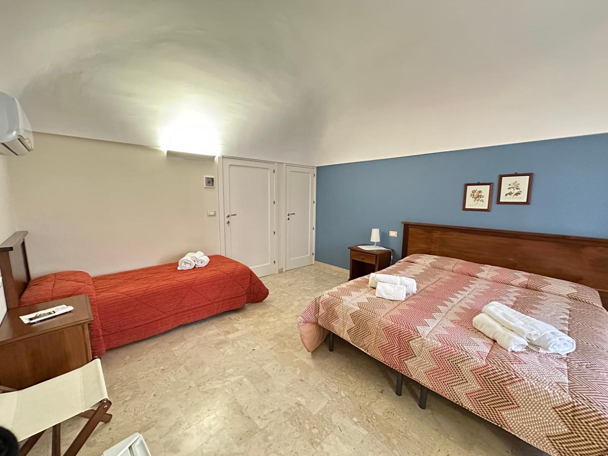 קיארמונטה גולפי Historic B&B Apartments Home מראה חיצוני תמונה